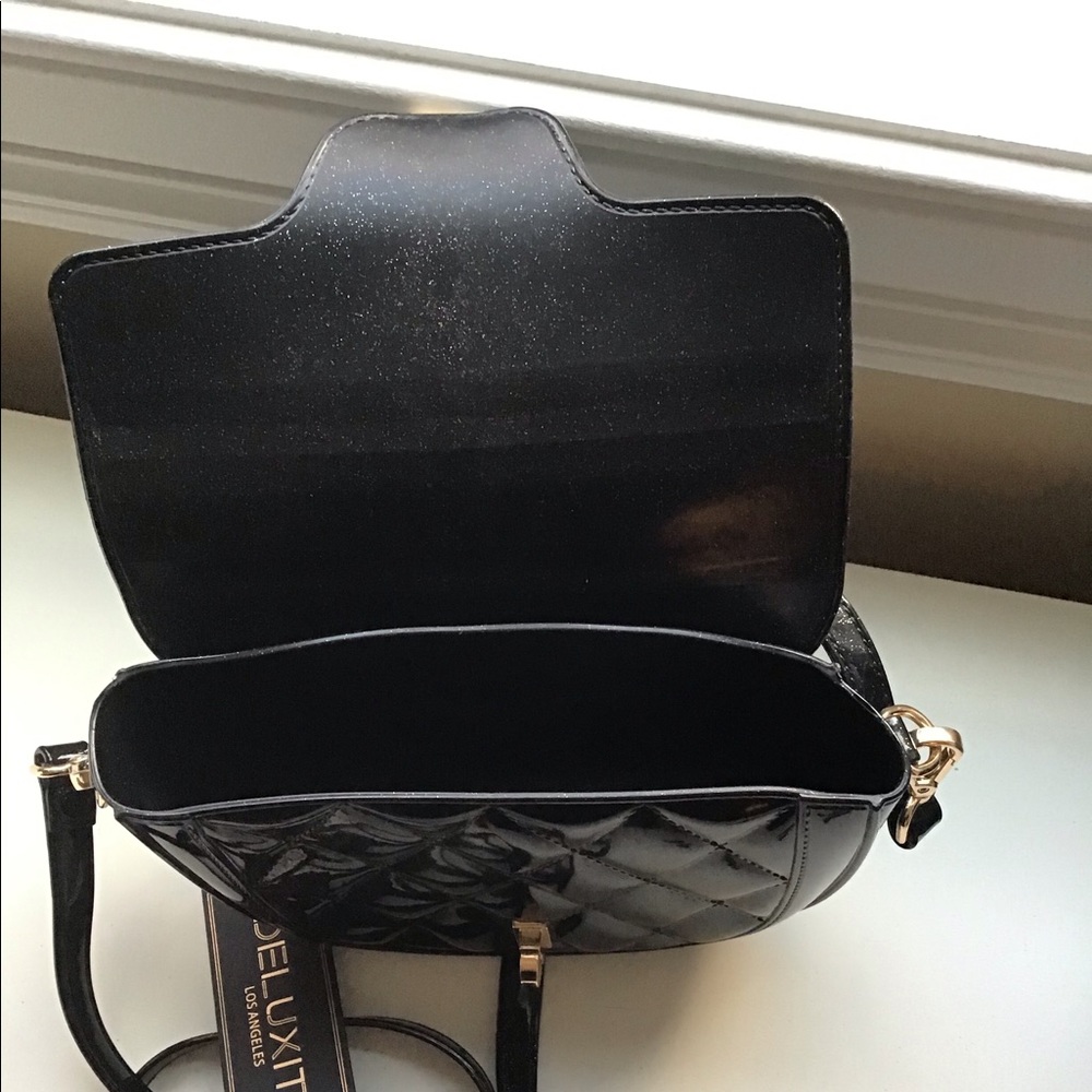 NWT DELUXITY LA JELLY CROSSBODY - Picture 11 of 14
